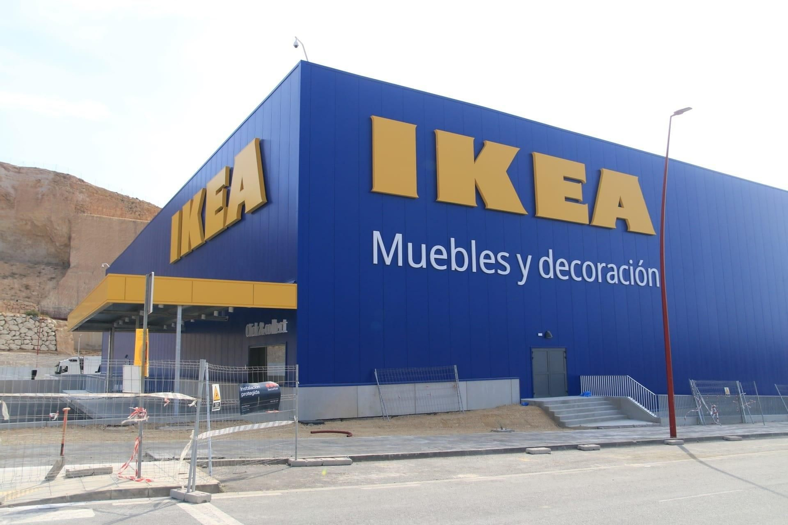 Las imágenes de cómo avanzan las obras de IKEA Almería