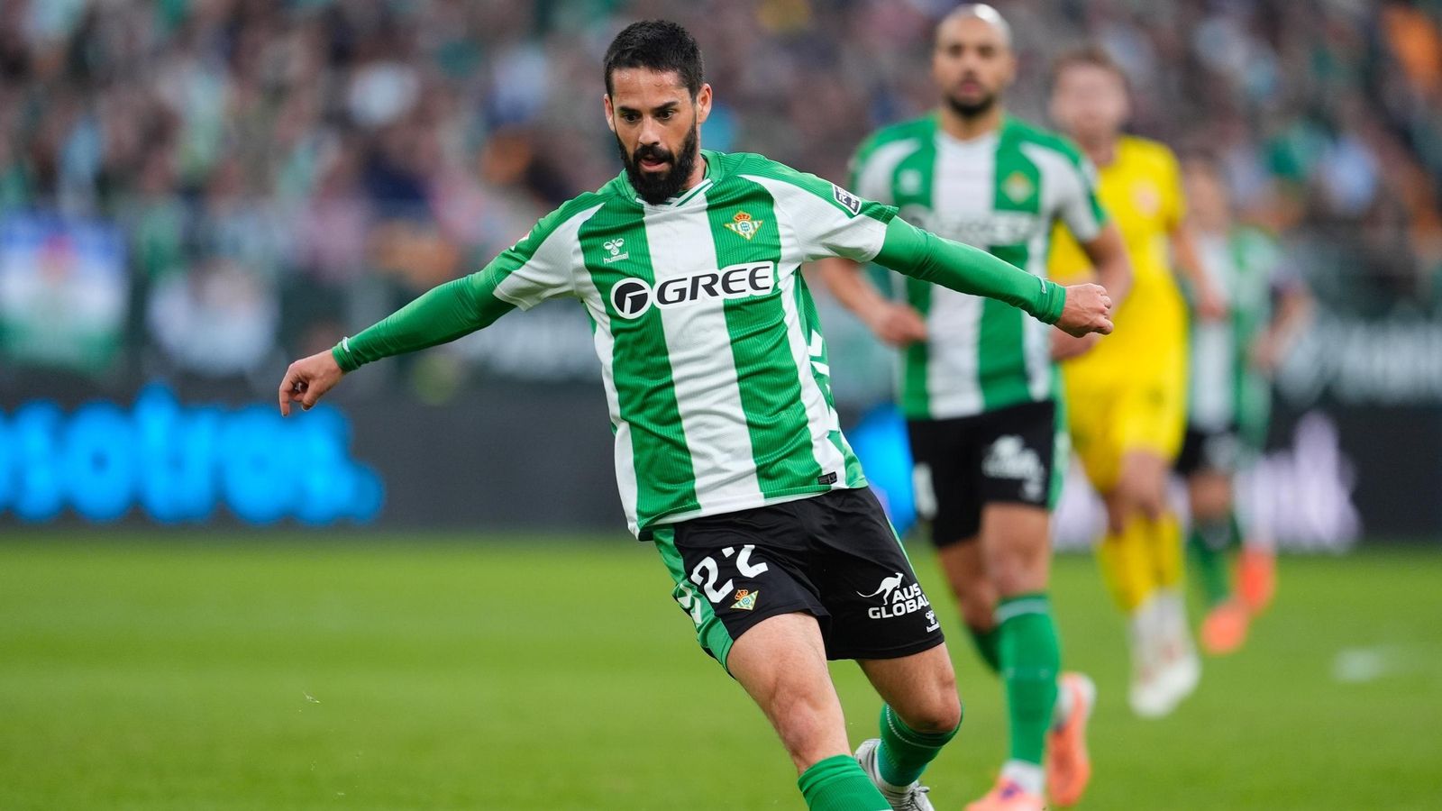 Isco en una acción del terreno de juego