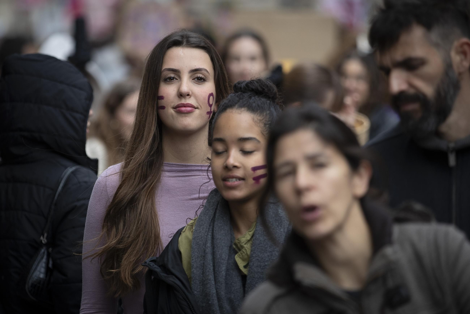 Las mejores imágenes de la manifestación del 8M en Granada