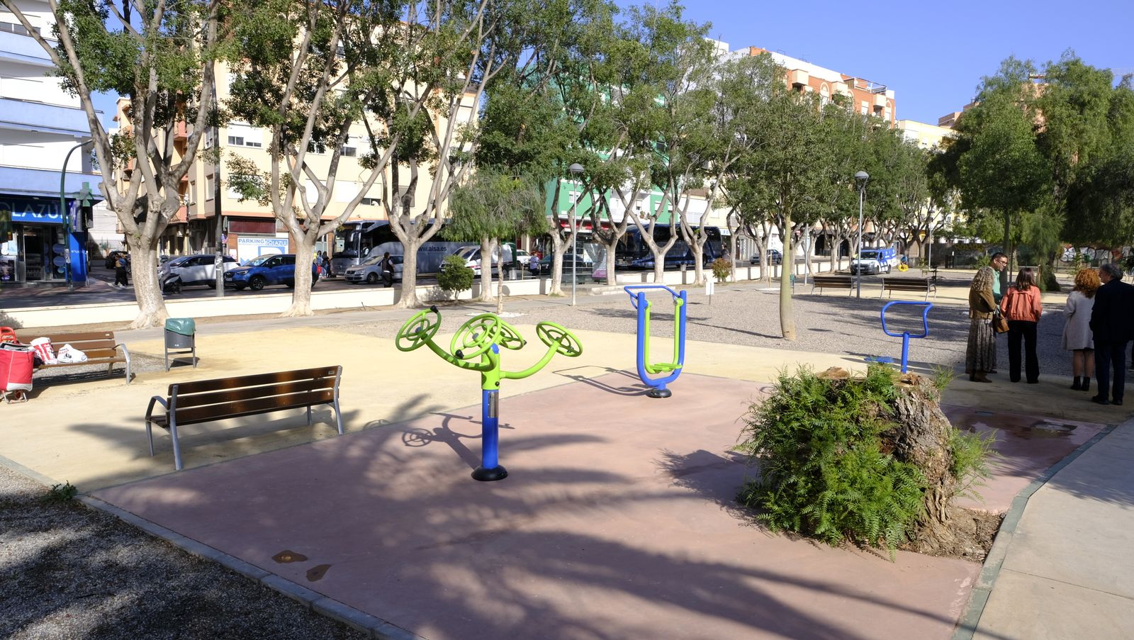 Imágenes del nuevo parque en el entorno de la Bola Azul