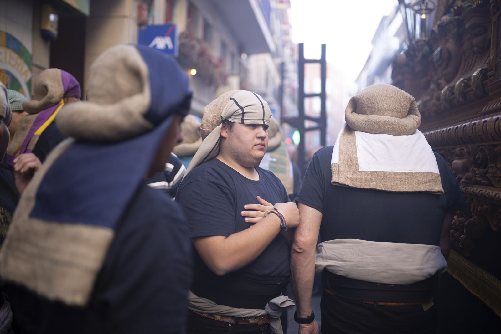 Miércoles Santo: Hermandad de la Santa Cruz de Huelva, en imágenes