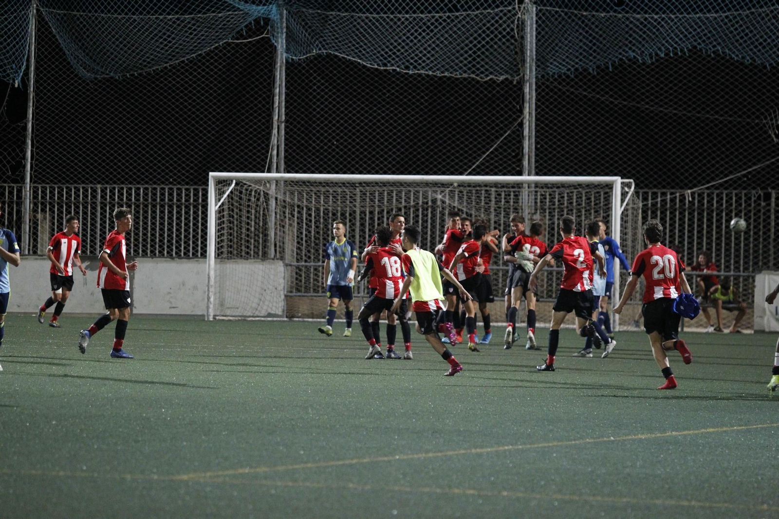 Las imágenes del VII Trofeo de Feria de Fútbol Juvenil 'I Memorial Juan Oncala'