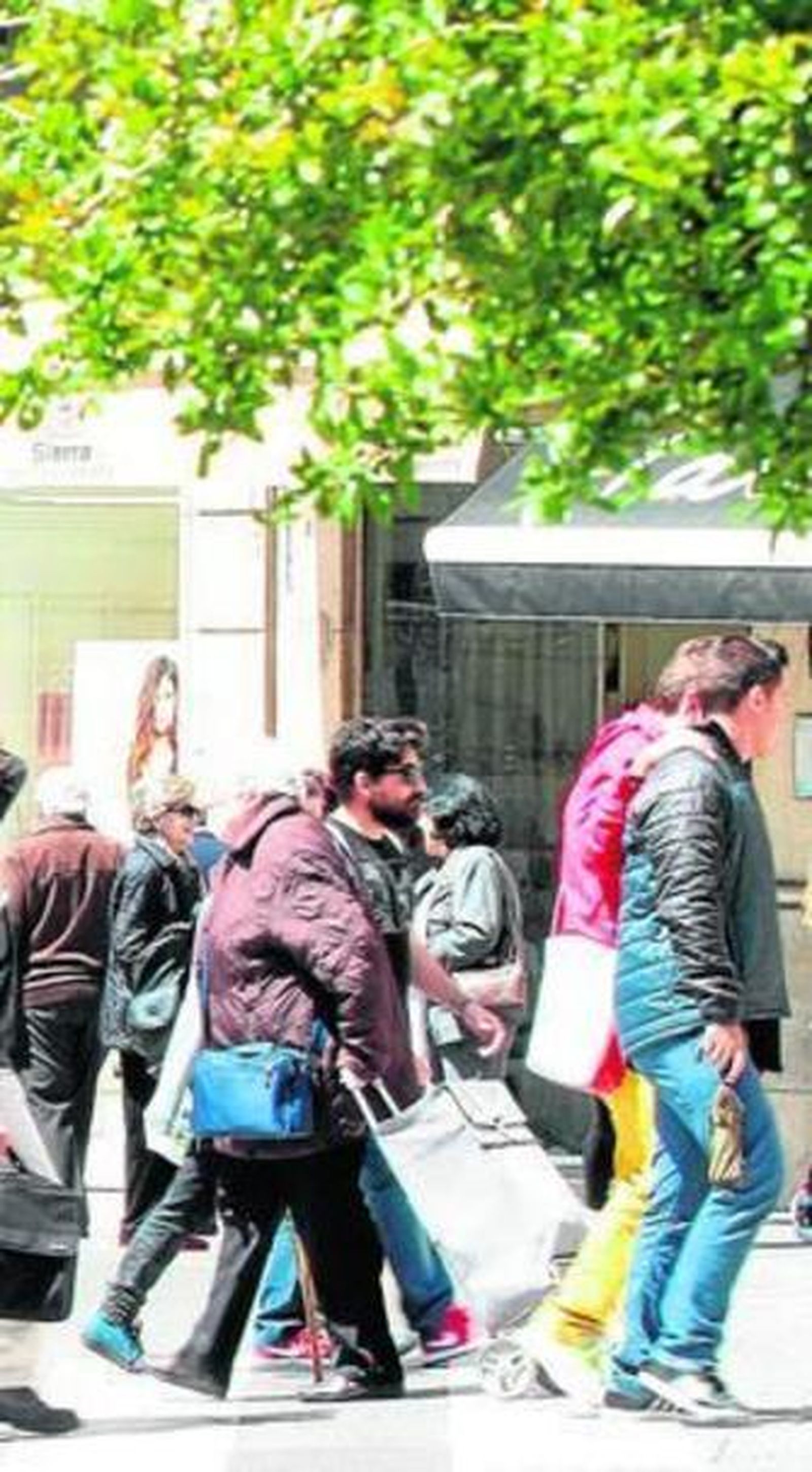 Los granadinos no son de los más endeudados de Andalucía.