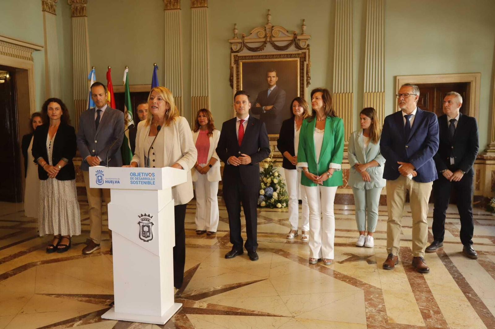 El nuevo equipo de gobierno del Ayuntamiento de Huelva.