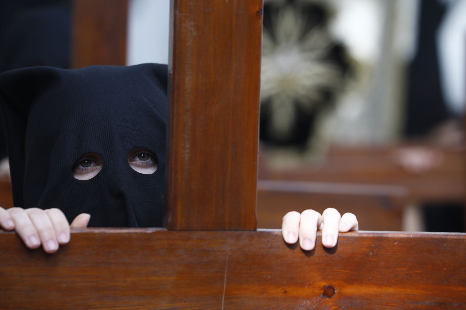 Jueves Santo en Córdoba: La procesión del Nazareno, en imágenes