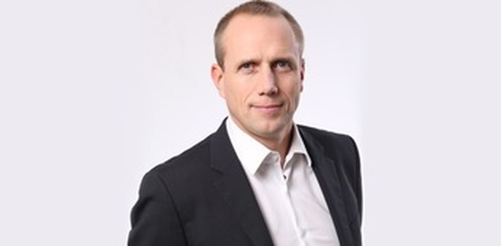 Mike Powell, nuevo director general financiero de Volotea.