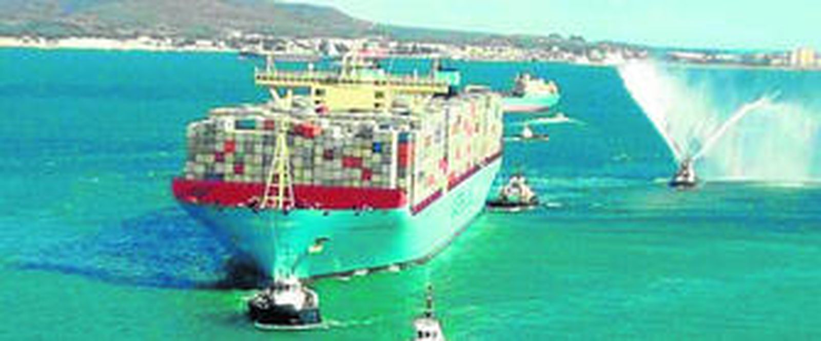 El 'Maersk McKinney  Möller', a su llegada al puerto de Algeciras.