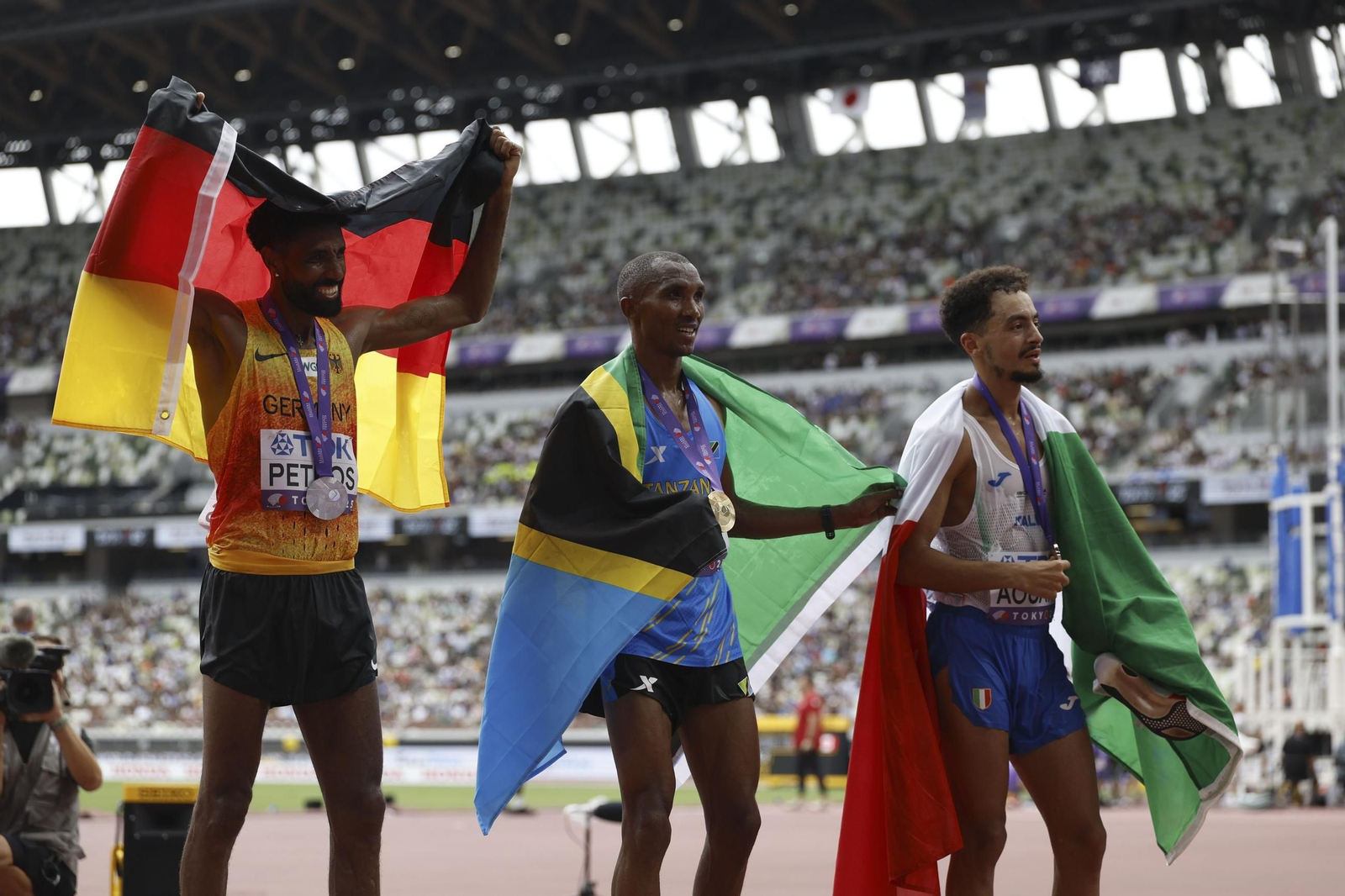 Las fotos del récord mundial de Duplantis y del resto de la jornada