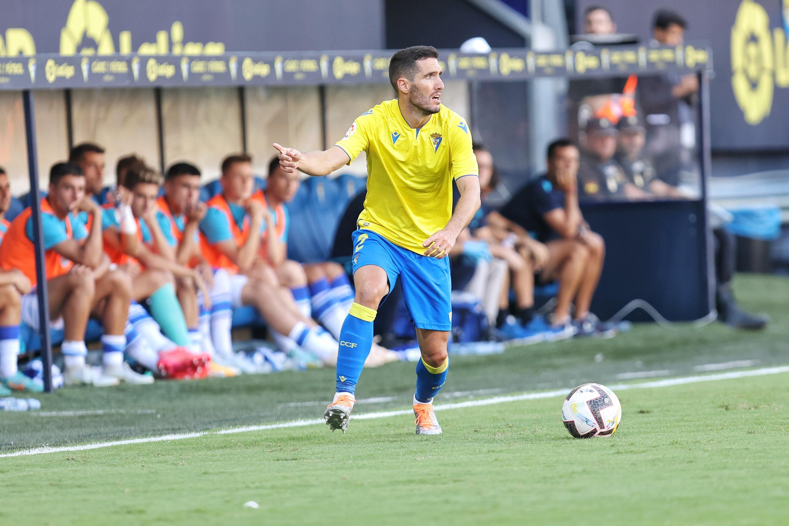 Búscate entre las imágenes del Cádiz - Real Sociedad