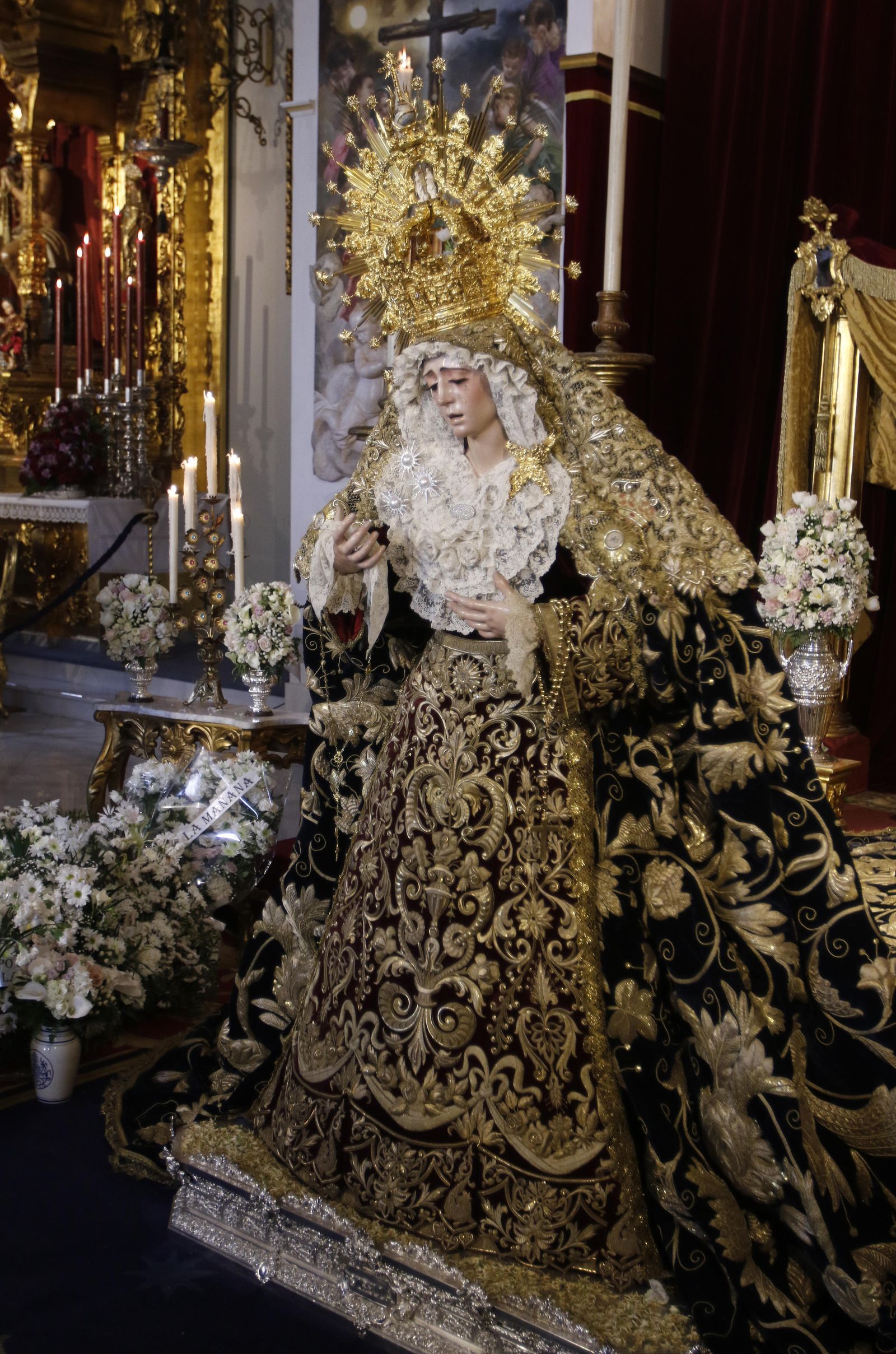 Besamanos a la Virgen de la Estrella