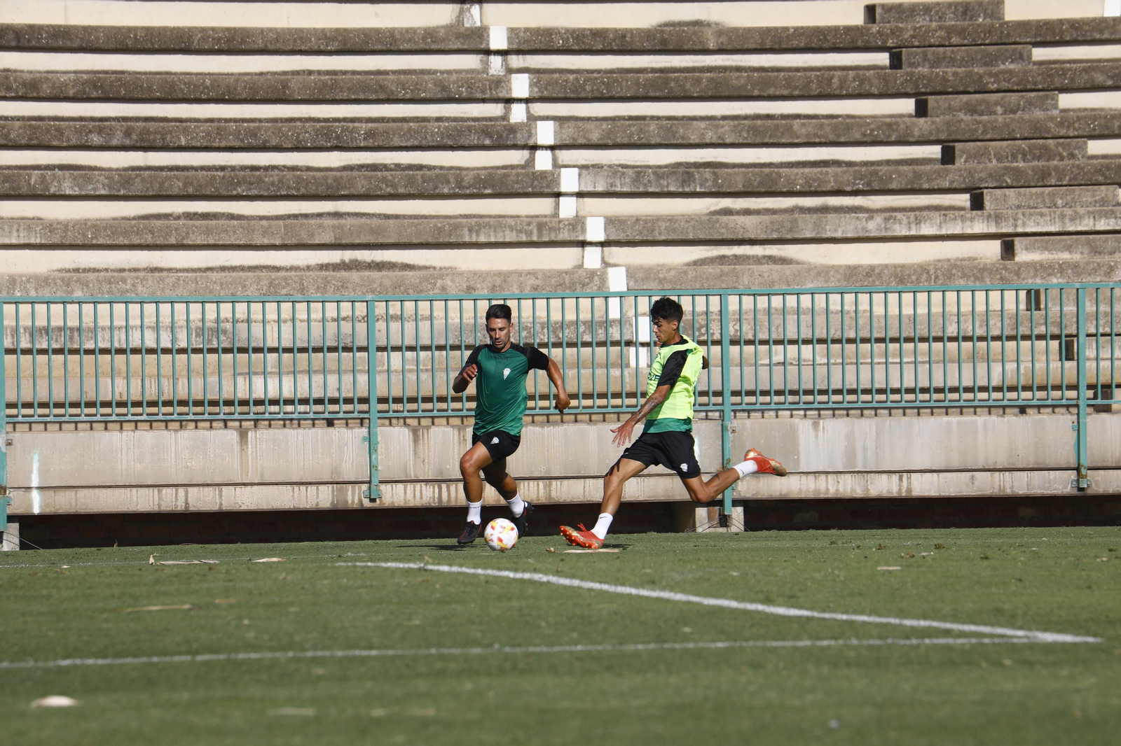 El triunfo del Córdoba CF ante su filial, en imágenes