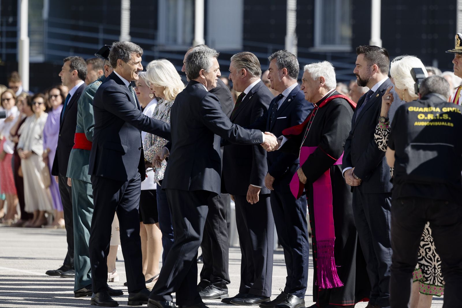 Toma de posesión del coronel Luis Martín Velasco como jefe de la Comandancia de la Guardia Civil  de Cádiz
