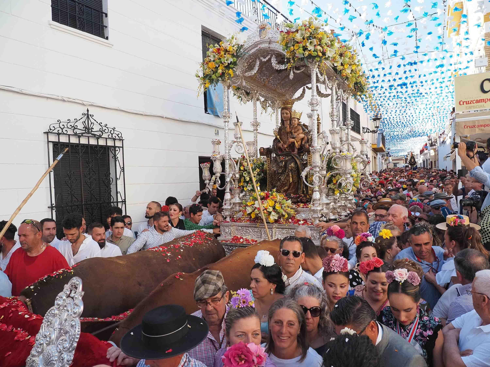 Las mejores imágenes de la Romería de la Bella en Lepe