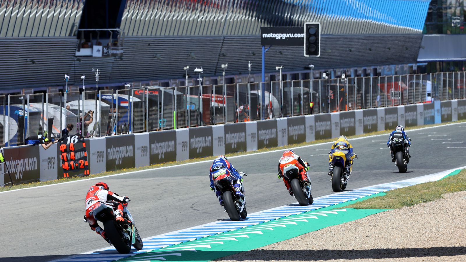 Moto2 en el Circuito de Jerez - Ángel Nieto
