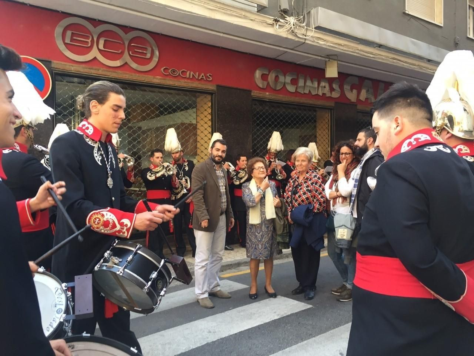 Los asistentes pudieron disfrutar de la Semana Santa gracias a esta iniciativa pionera.