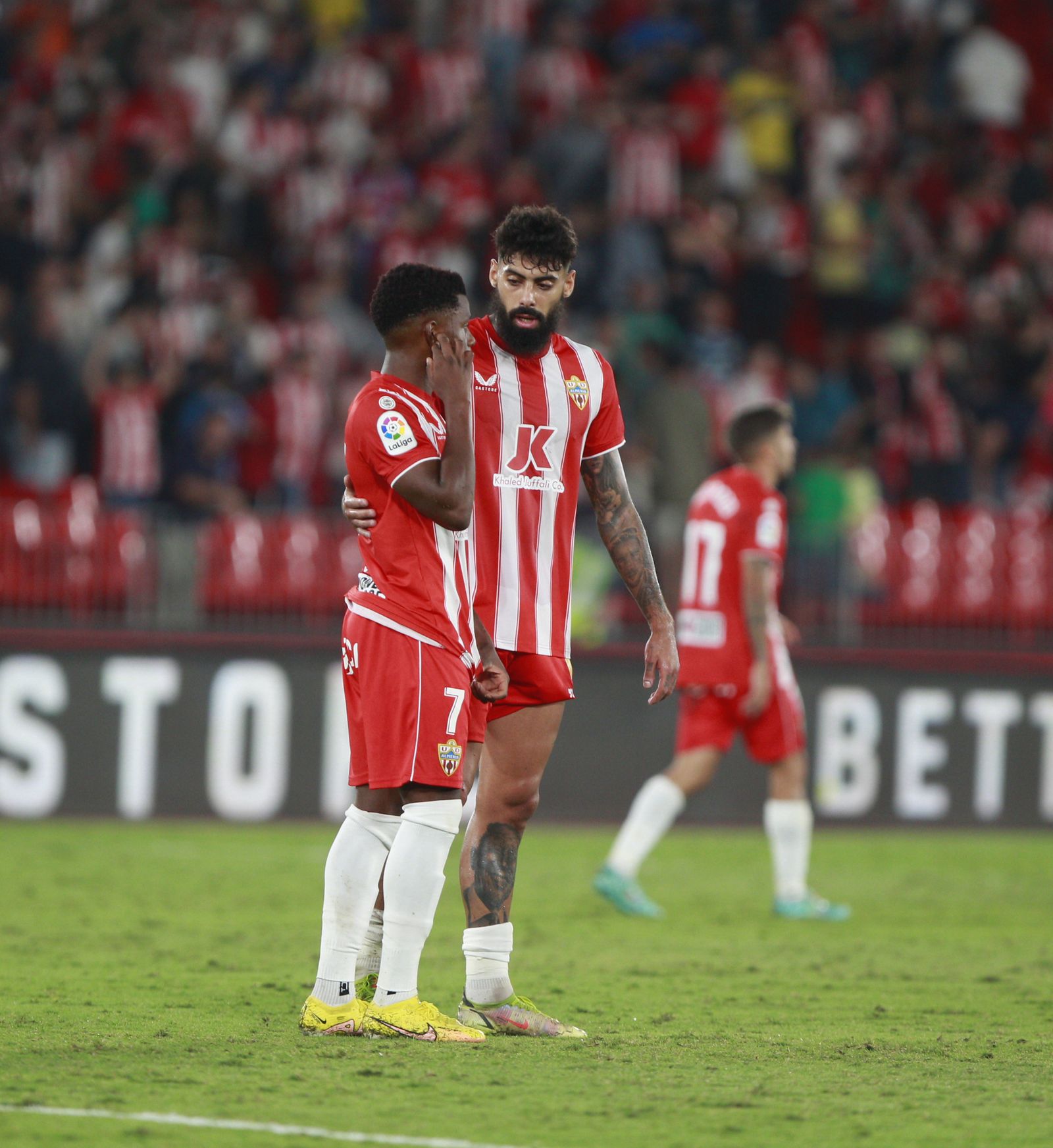 Imágenes del partido de fútbol U.D. Almería-Girona F.C.