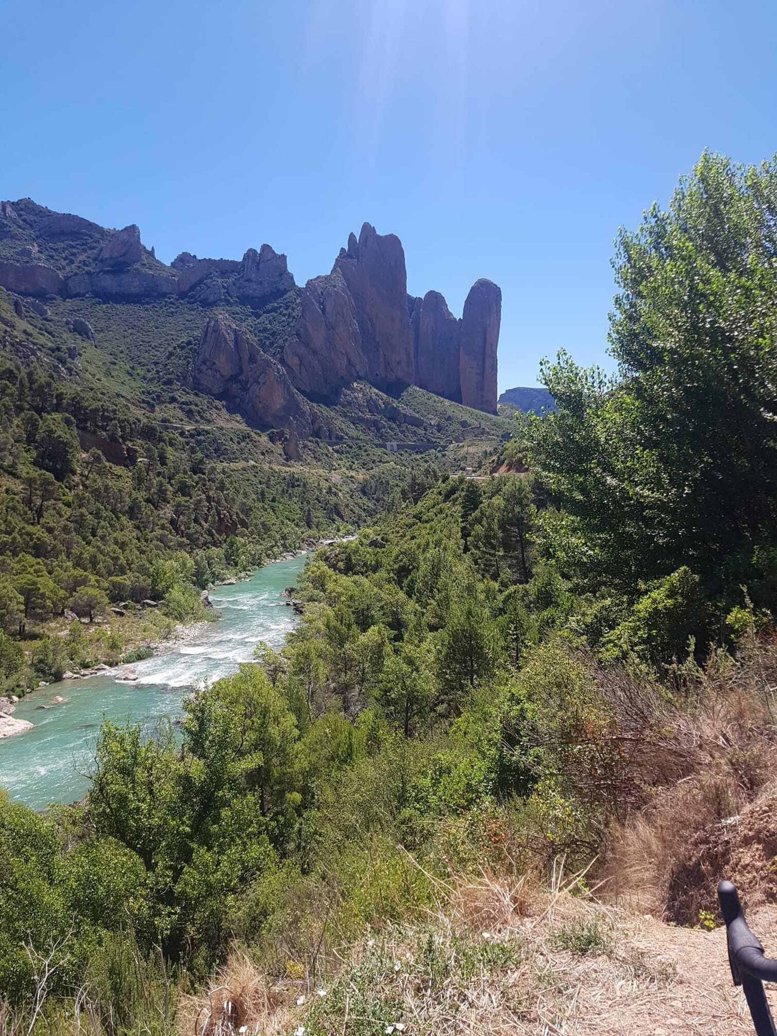 Fotogalería de la Transpirenaica de cuatro almerienses.