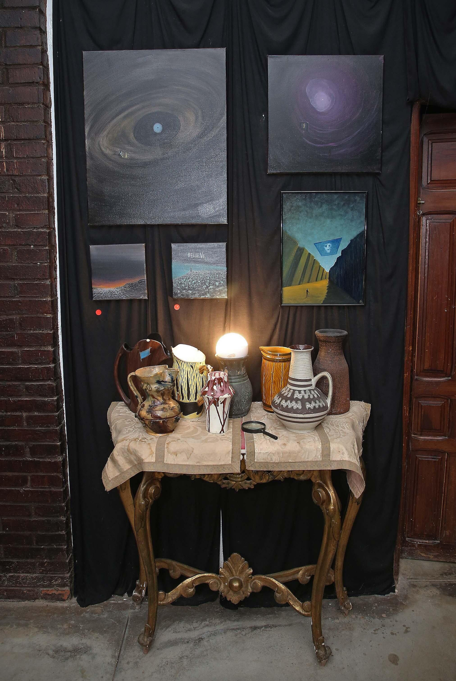 ' Primitivo',  la exposición de Óscar Hidalgo en imágenes