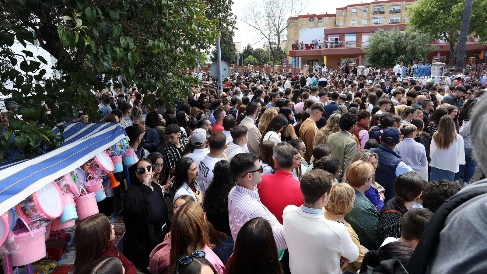 Imágenes de la Hermandad del Soberano Poder en el Miércoles Santo de Jerez 2025