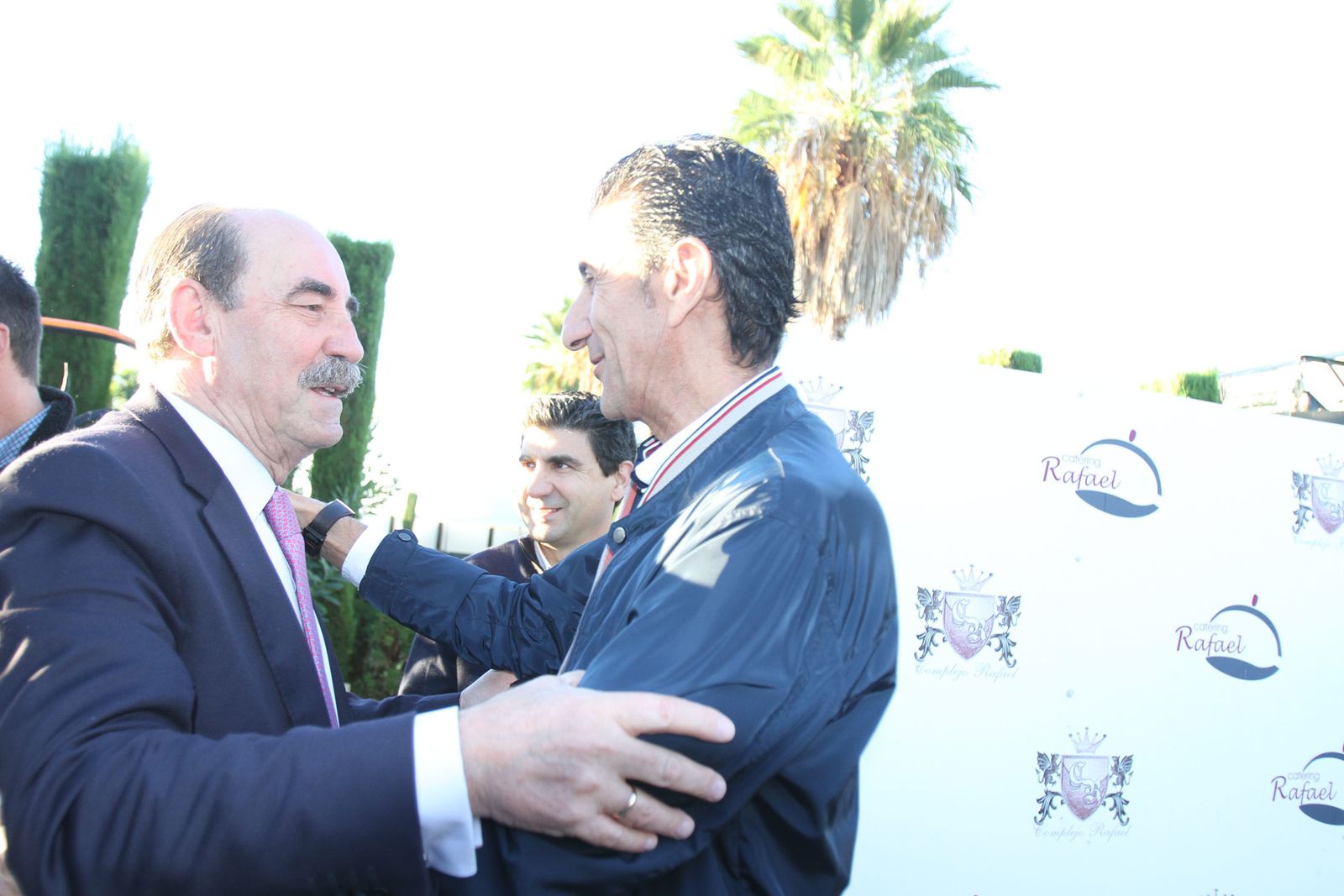 Imágenes del Desayuno Informativo del Grupo Joly con Javier Targhetta