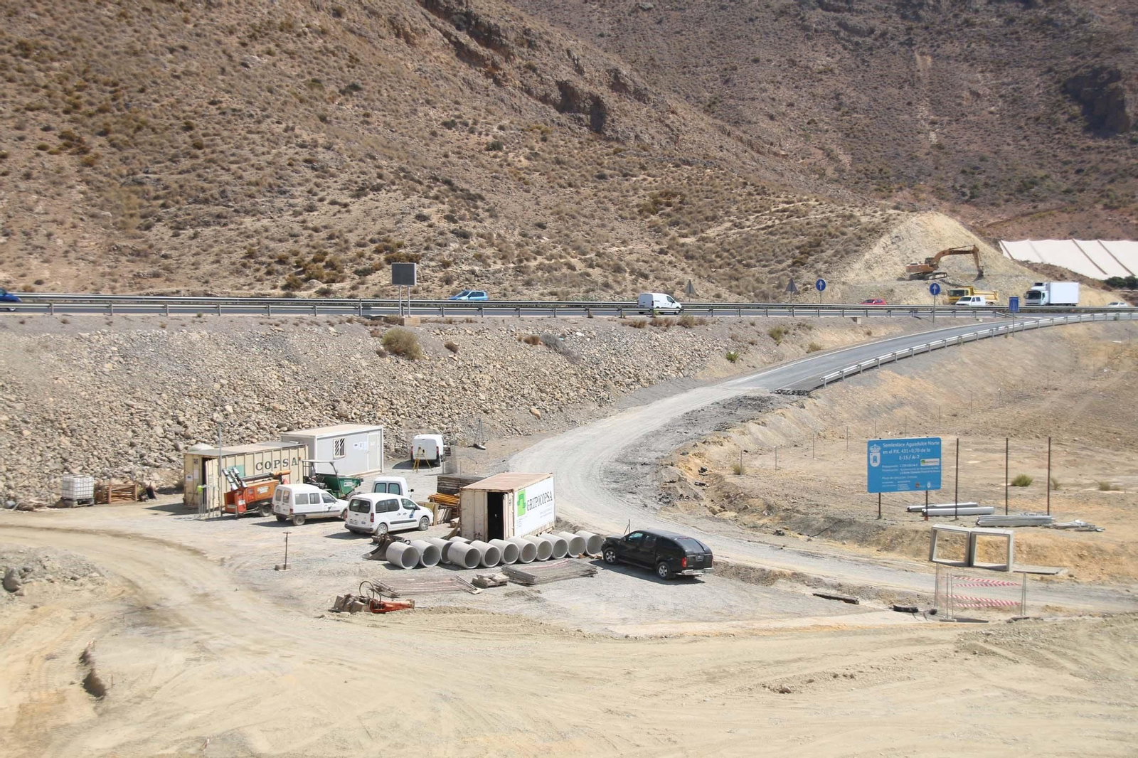 Imagen de archivo de obras para el enlace de la autovía  A-7 a la altura de Aguadulce.