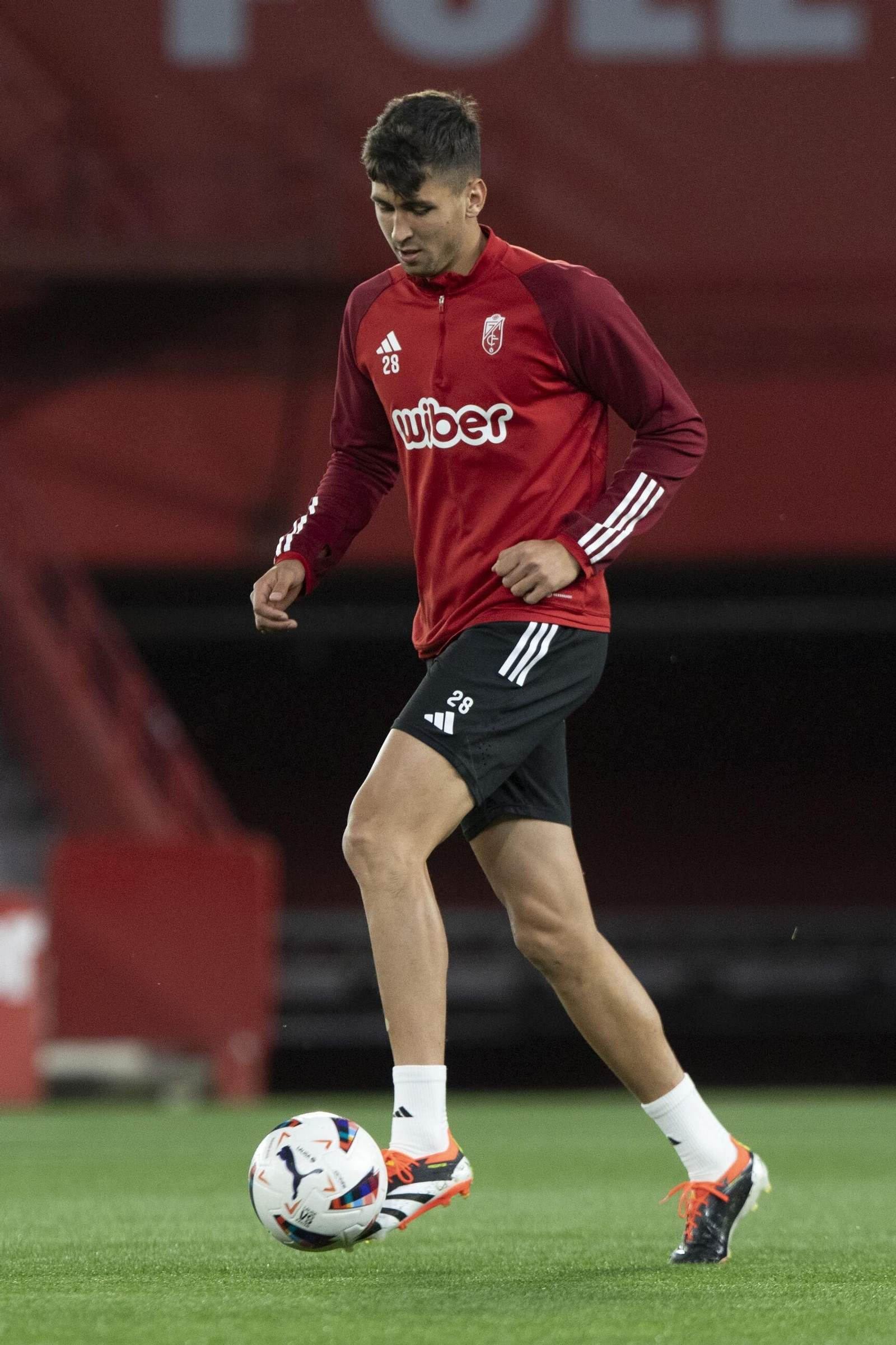 Así fue el primer entrenamiento de José Ramón Sandoval en el Granada CF