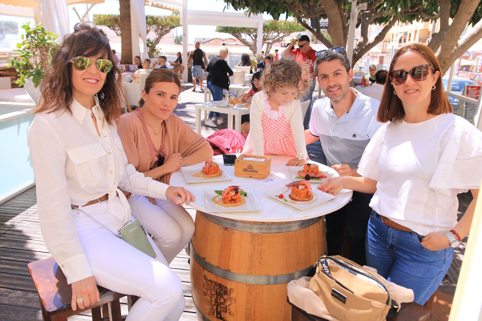 Garrucha llena sus bares con la VI Ruta de la Tapa