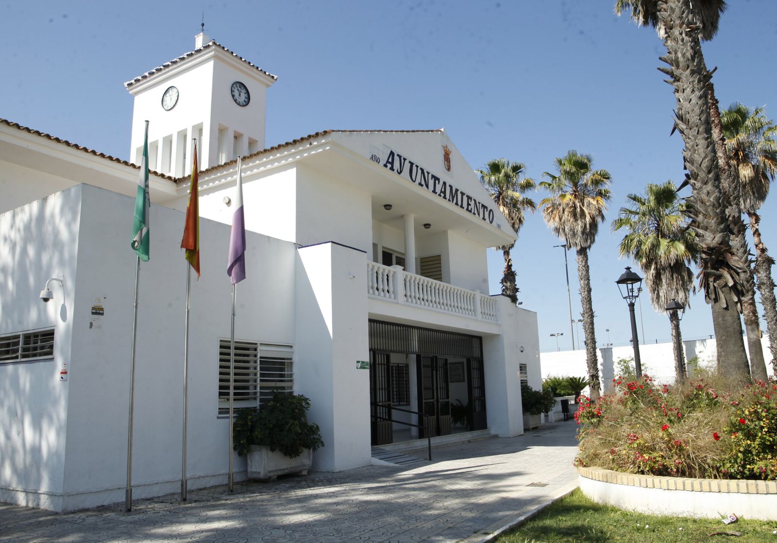 El Ayuntamiento de Espartinas.