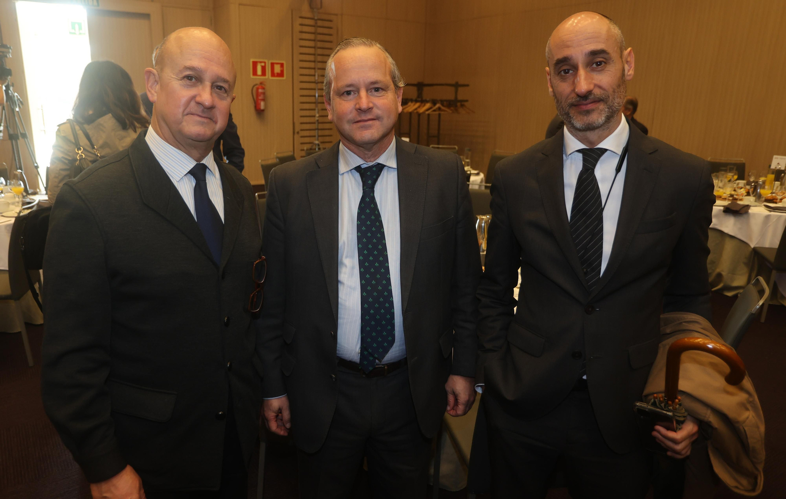 FORO JOLY.  Dña.Carolina España