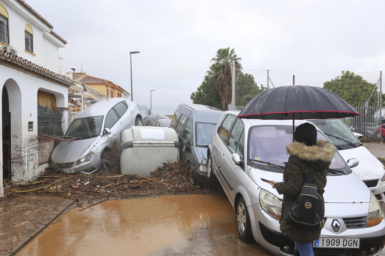 Las fotos de Campanillas inundada por el desbordamiento del río