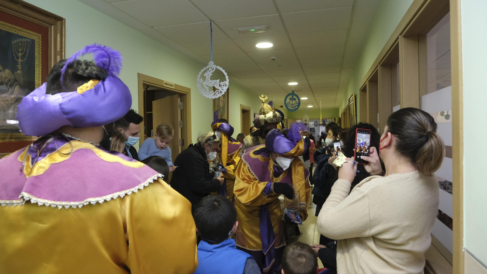 Los Reyes Magos en la Residencia Santa Teresa Jornet