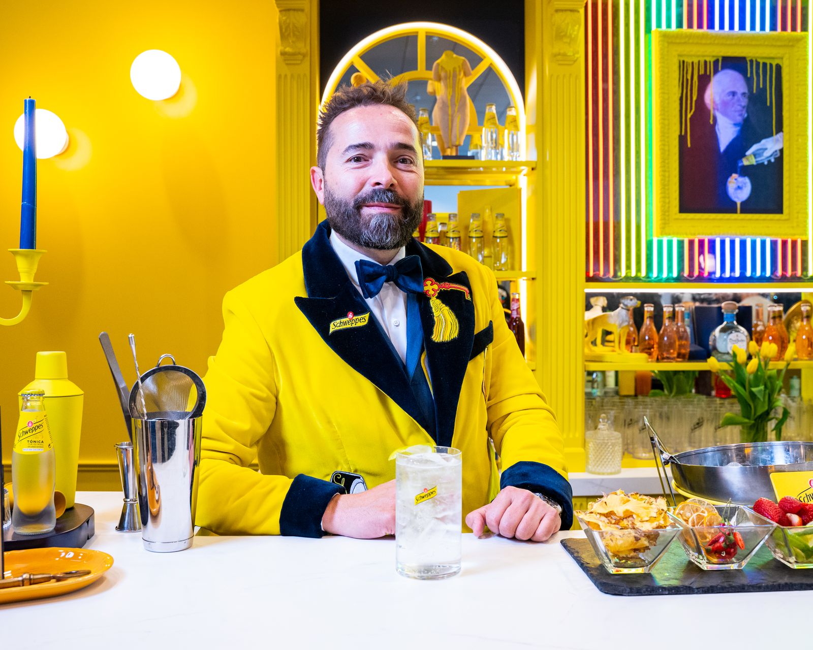 El bartender gijonés Borja Cortina.