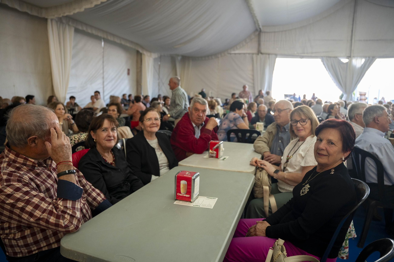 Las mejores imágenes de los churros con chocolate en la Feria de Albox