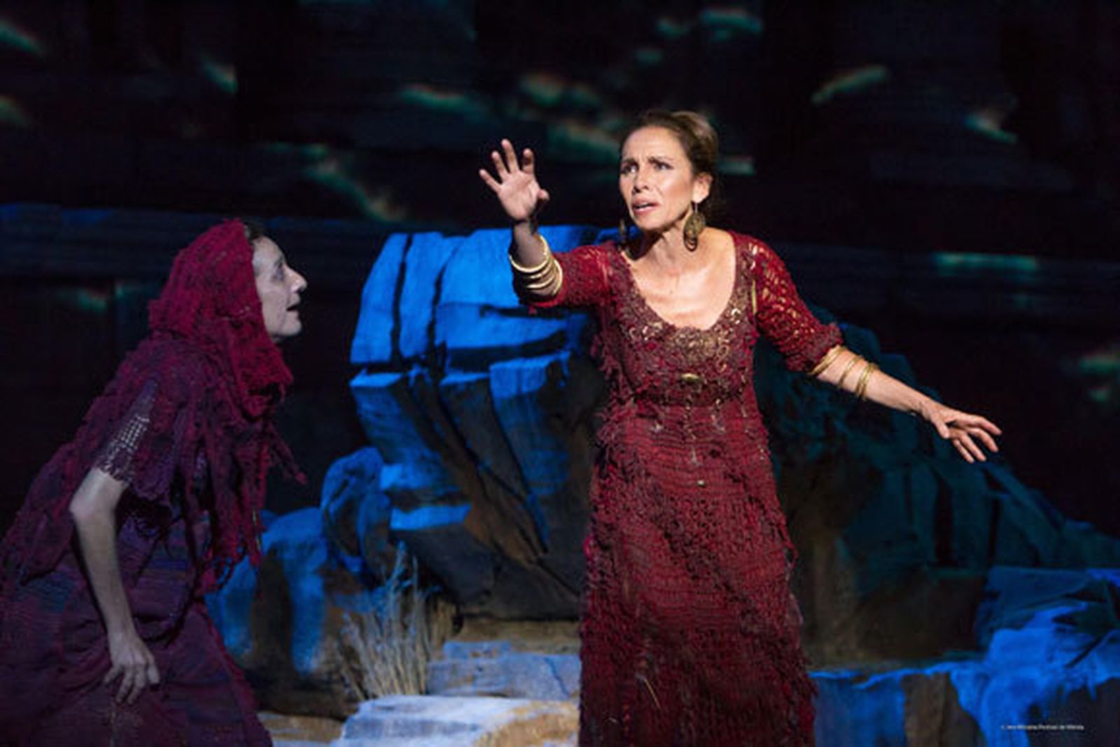 Luz nueva, tragedia eterna