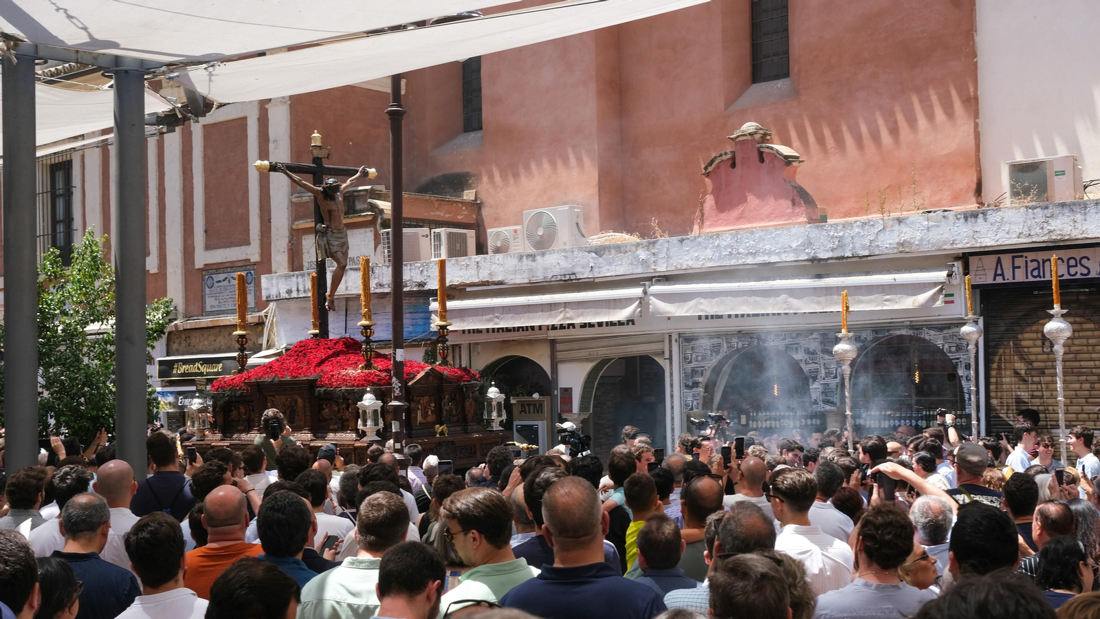 Salida procesional 450 años del Cristo de Burgos