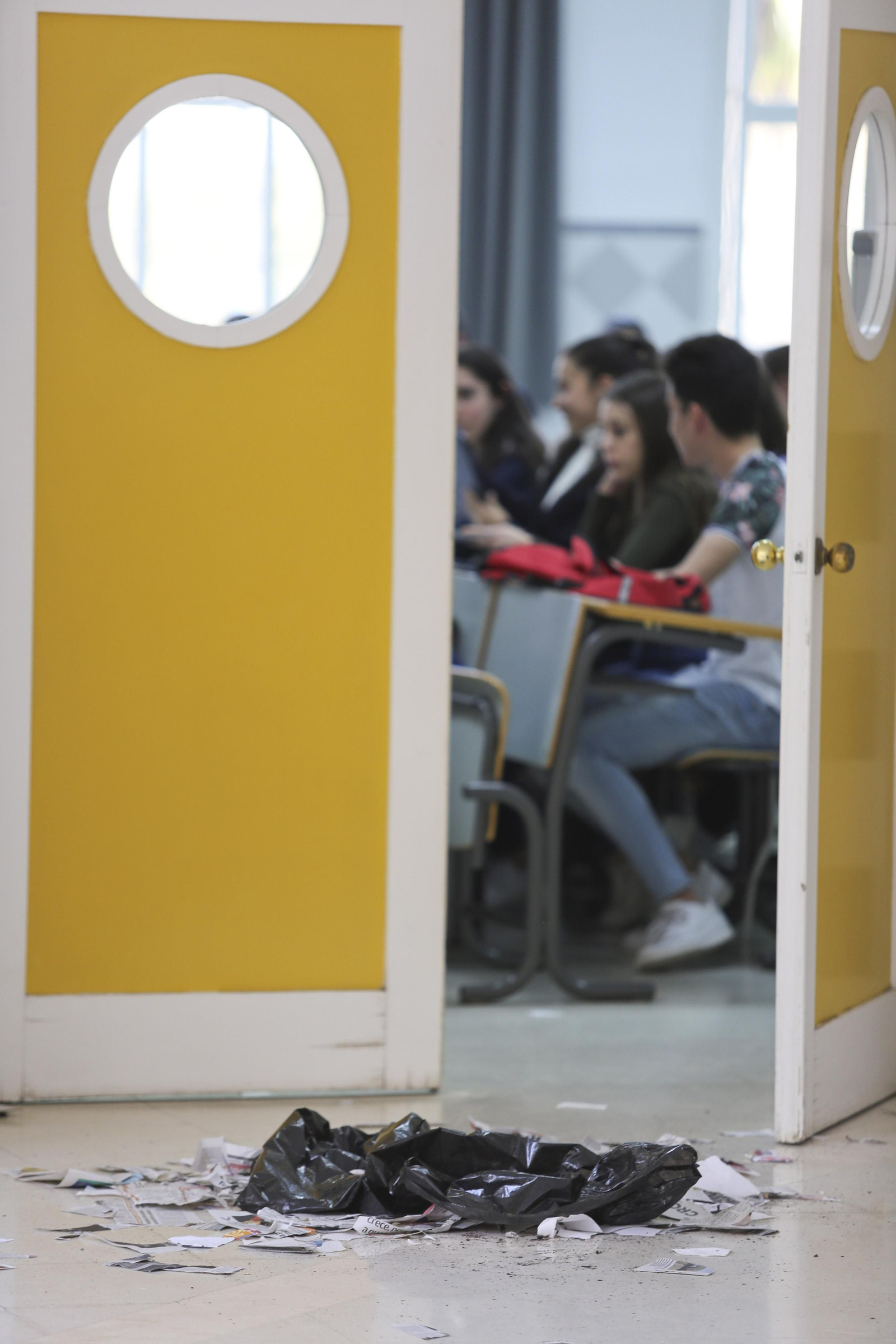 Fotos de la huelga de limpieza en la Universidad de Málaga