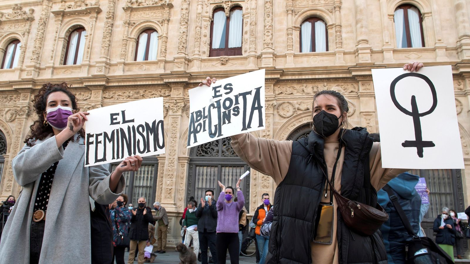 Protesta feminista en la Plaza de San Francisco.