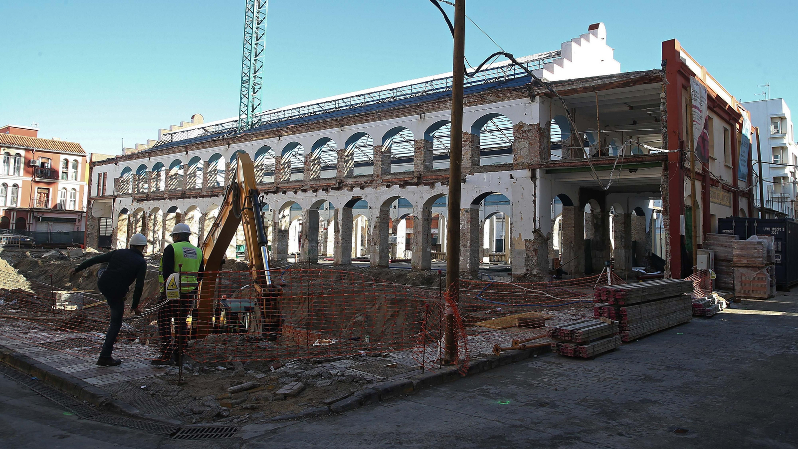 Fotos de las obras del mercado de La Línea