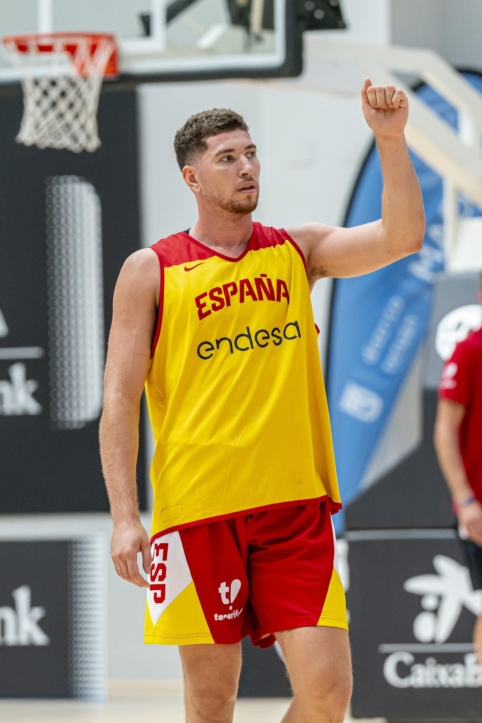 España acaba su trabajo en Madrid antes de venir a Málaga