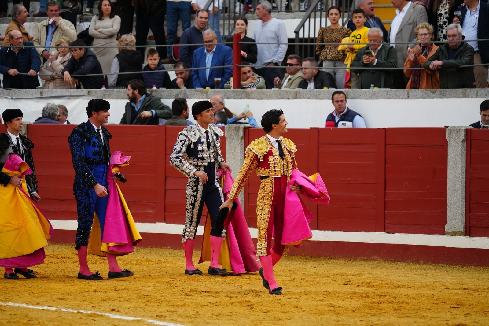 La corrida de primavera con Talavante, Pablo Aguado y Juan Ortega en Pozoblanco, en imágenes