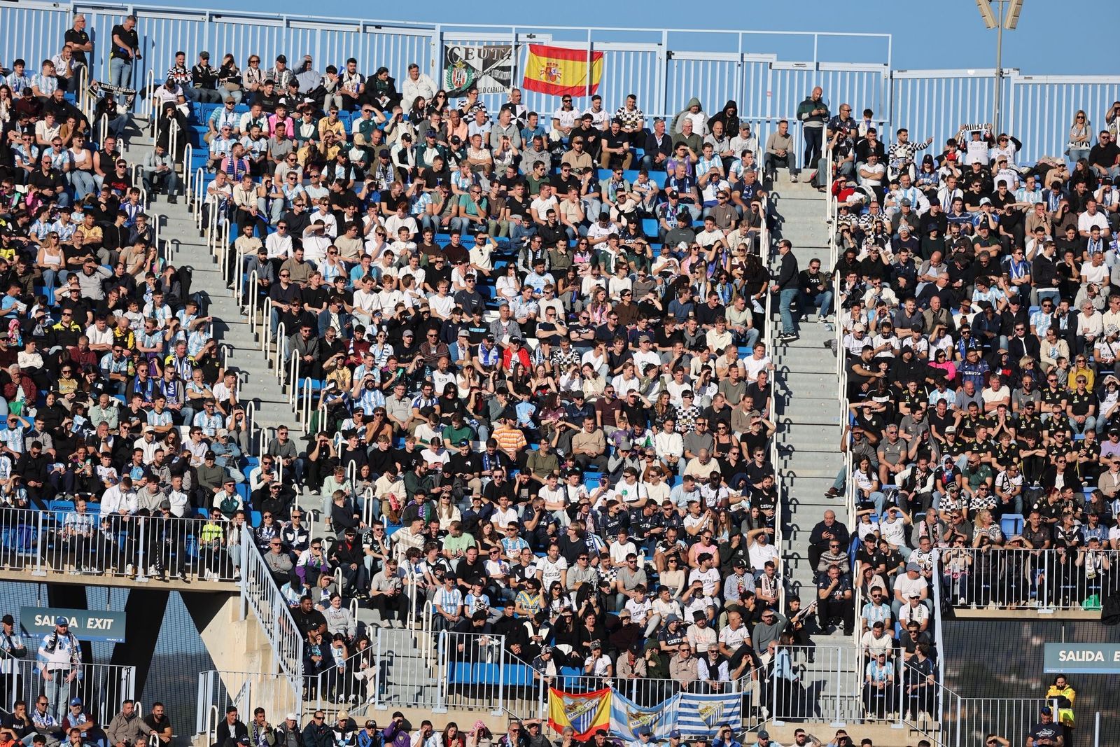 Búscate en las gradas en el Málaga CF-Ceuta