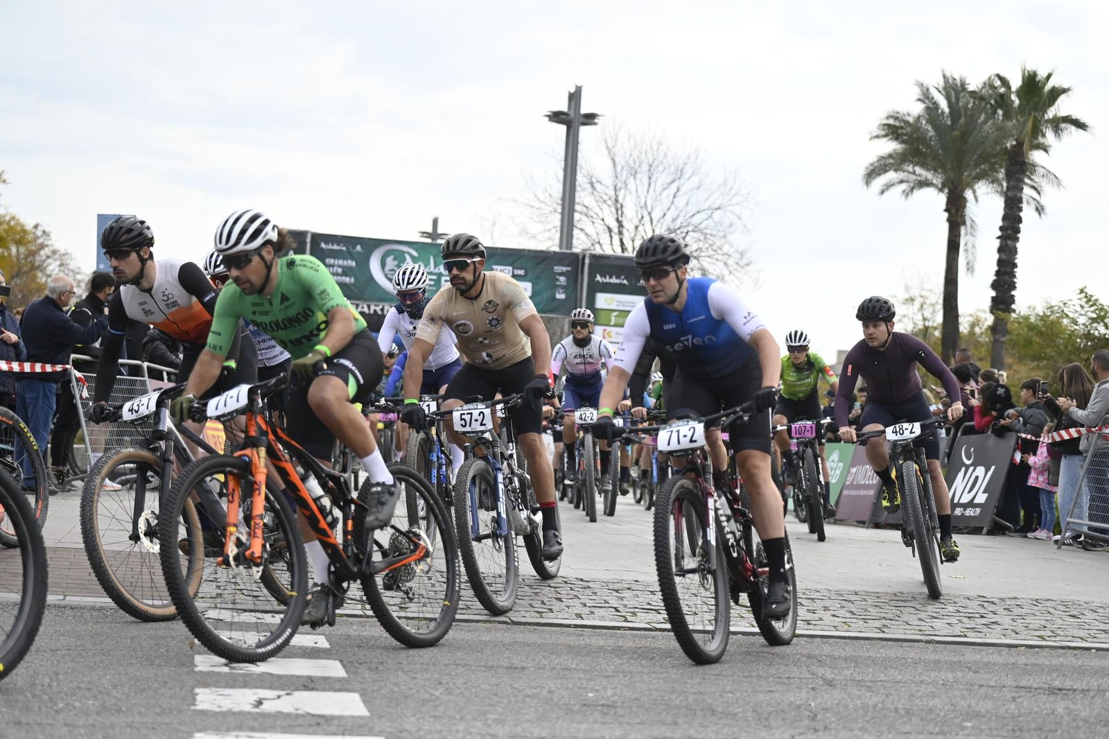 Las mejores fotos de la Andalucía Bike Race en Córdoba