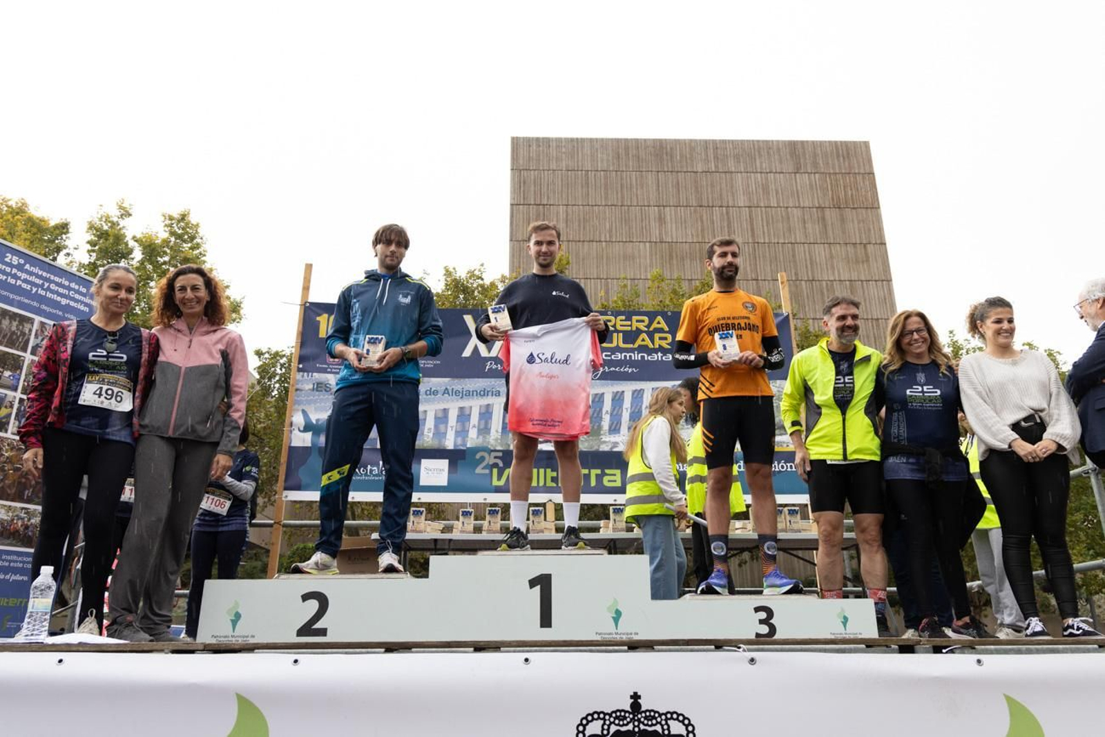 Atletismo por la paz y la integración en la XXV Carrera y Caminata del IES Santa Catalina de Alejandría (II)