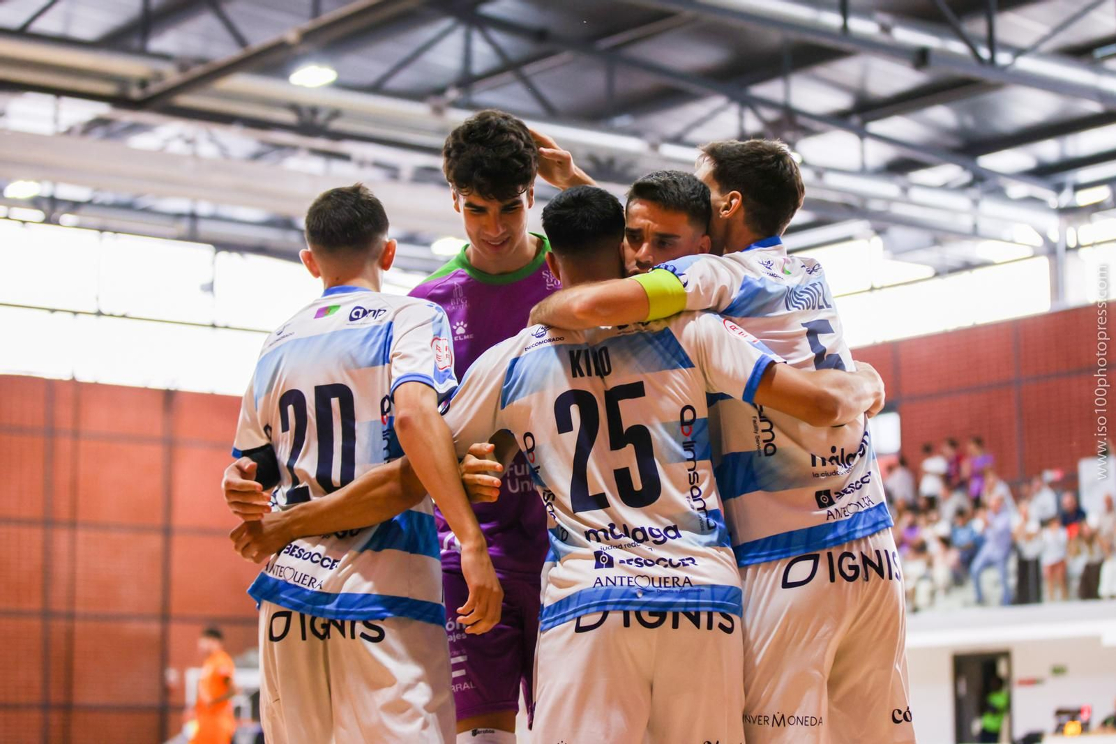 El Málaga Ciudad Redonda se hace grande en Carranque (6-4)