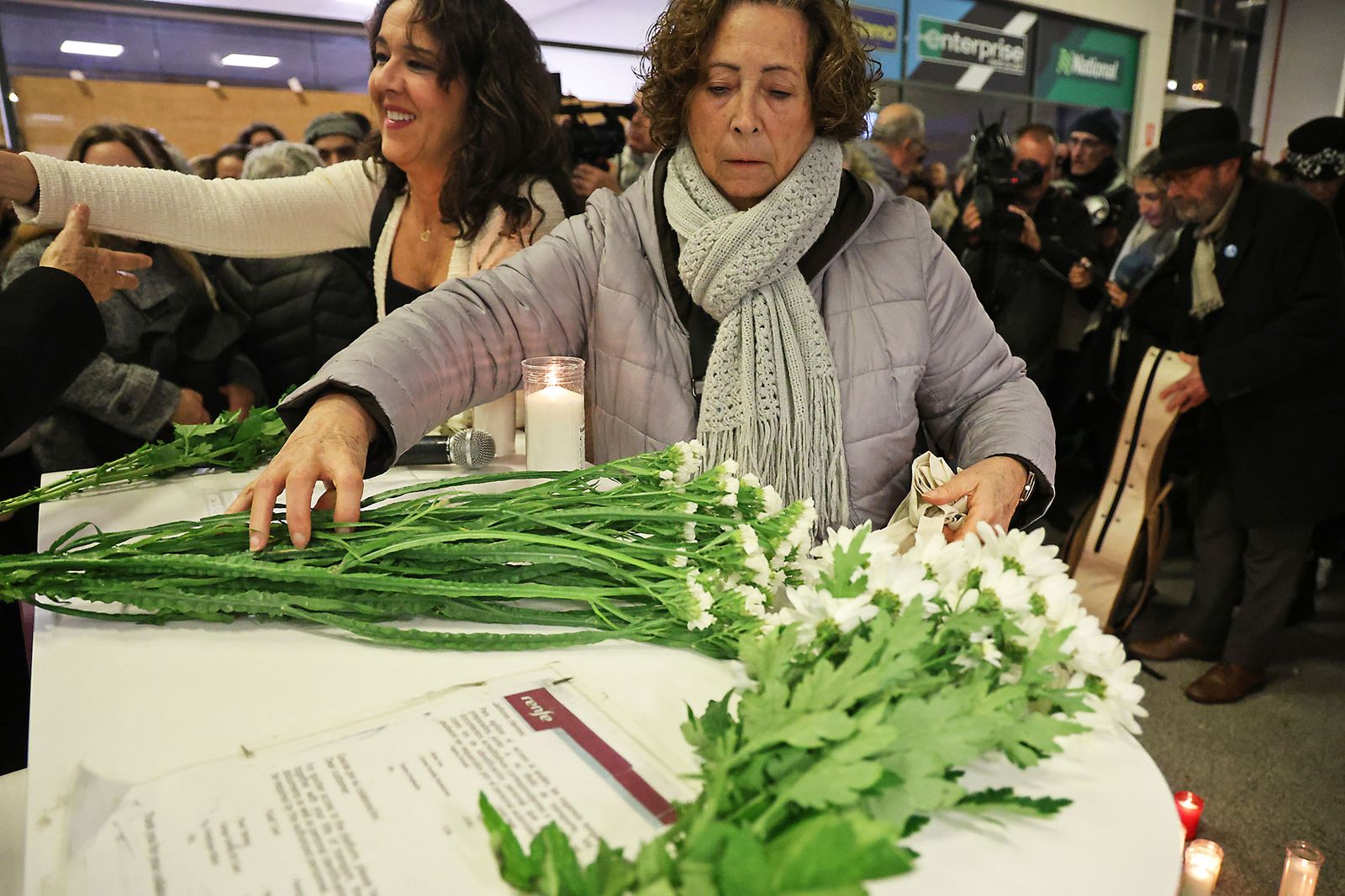 Las fotografías de la vigilia por los fallecidos en el accidente de tren  de Adamuz