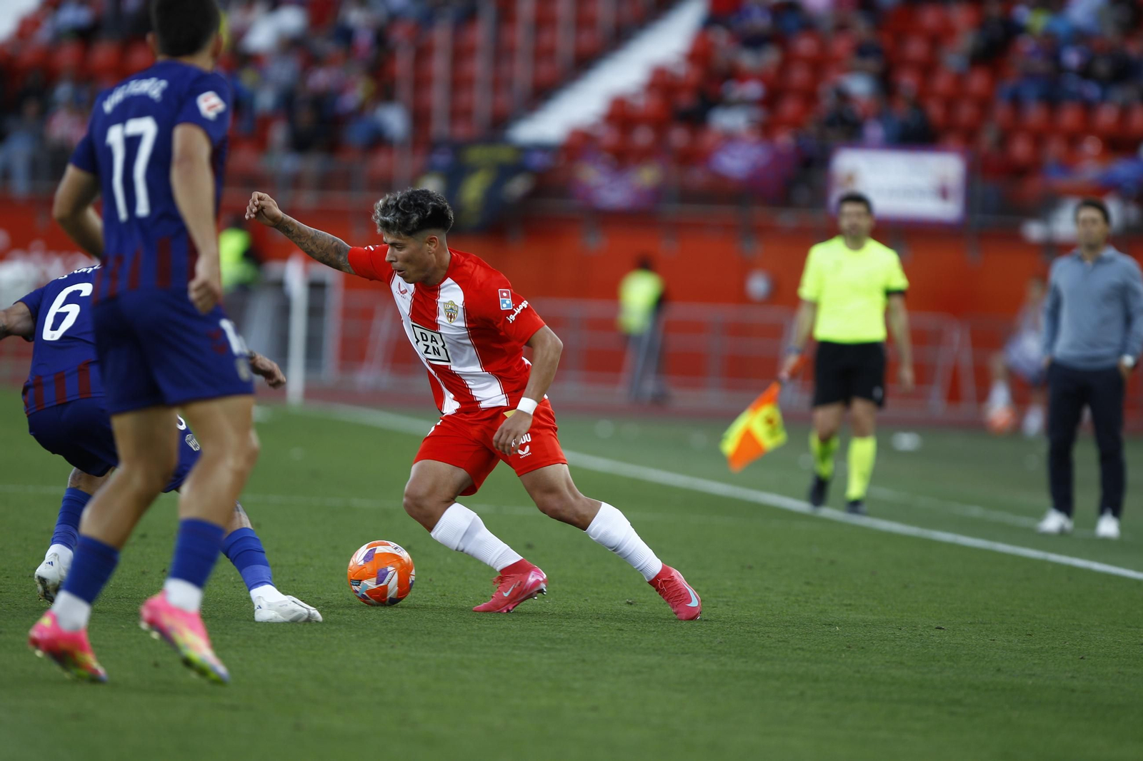 El U.D. Almería-C.D. Eldense, en imágenes