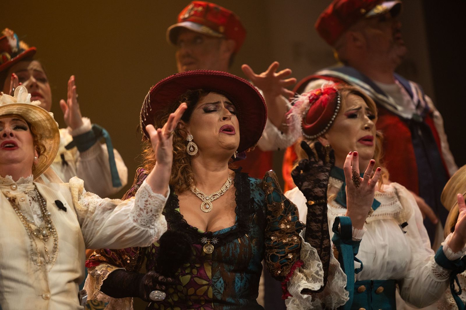 Búscate entre las mejores imágenes de la décima sesión de preliminares del COAC 2026