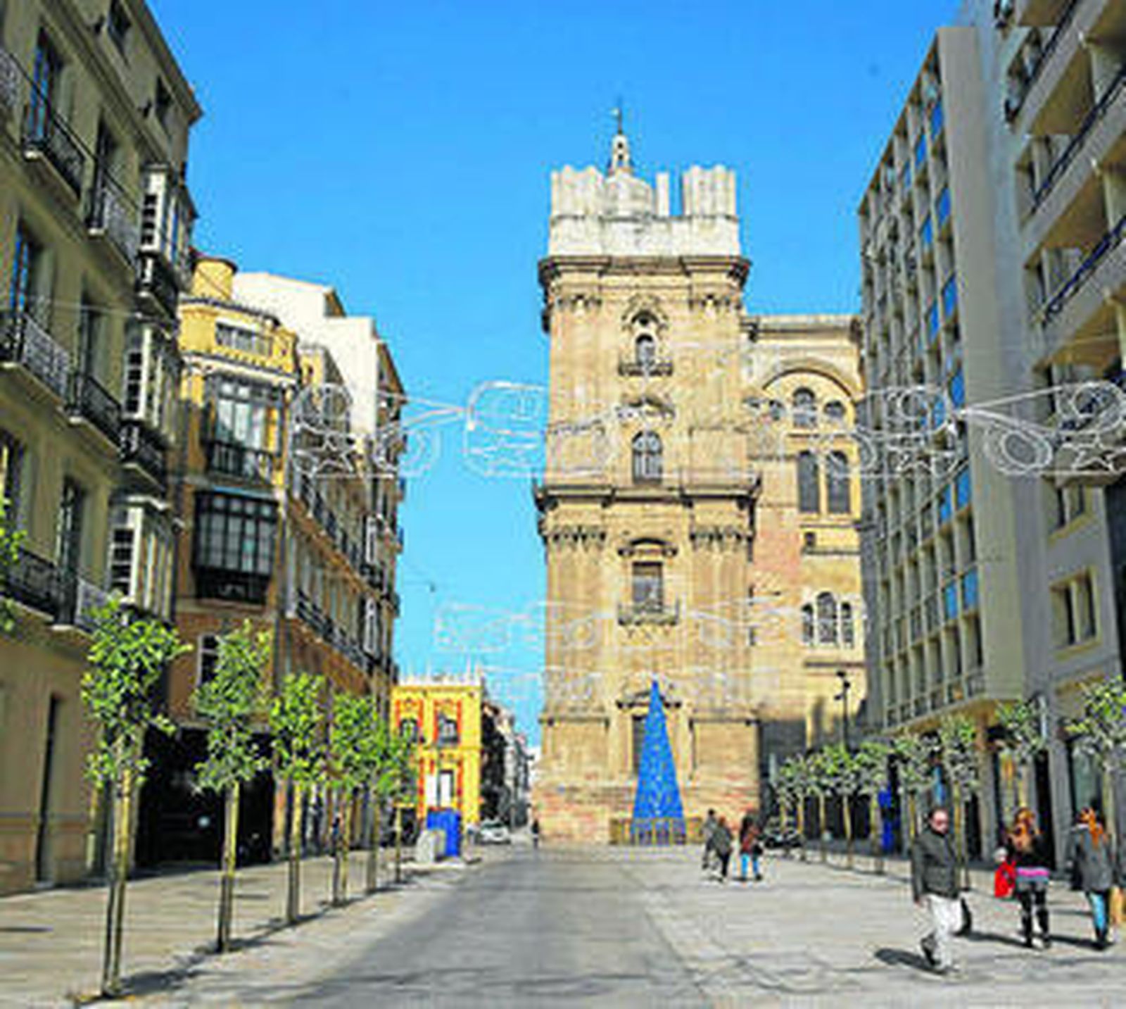 Imagen que presenta el entorno de la Catedral tras la peatonalización.