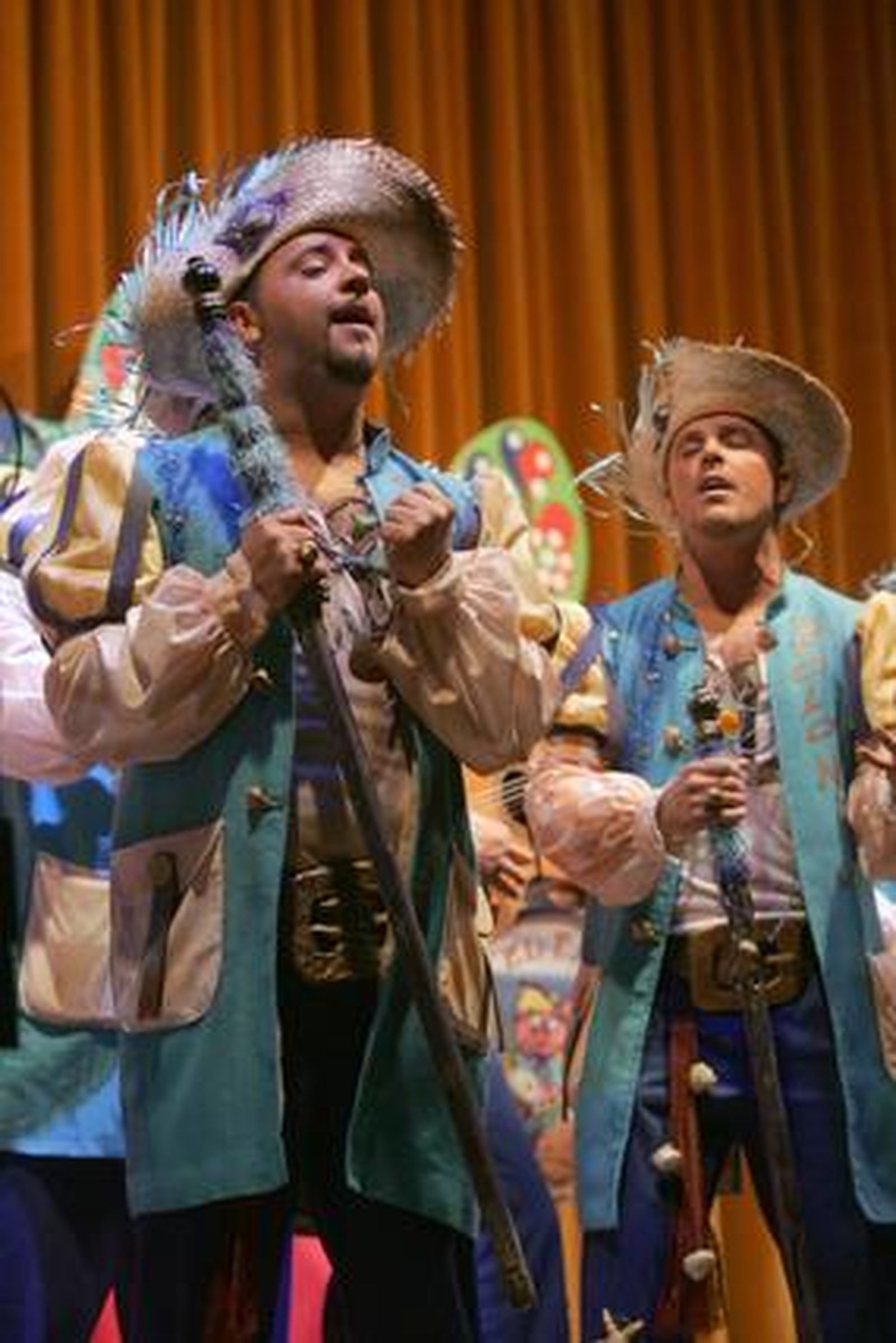 Comparsa tarifeña 'El reino de la playa'

Foto: José María Quiñones