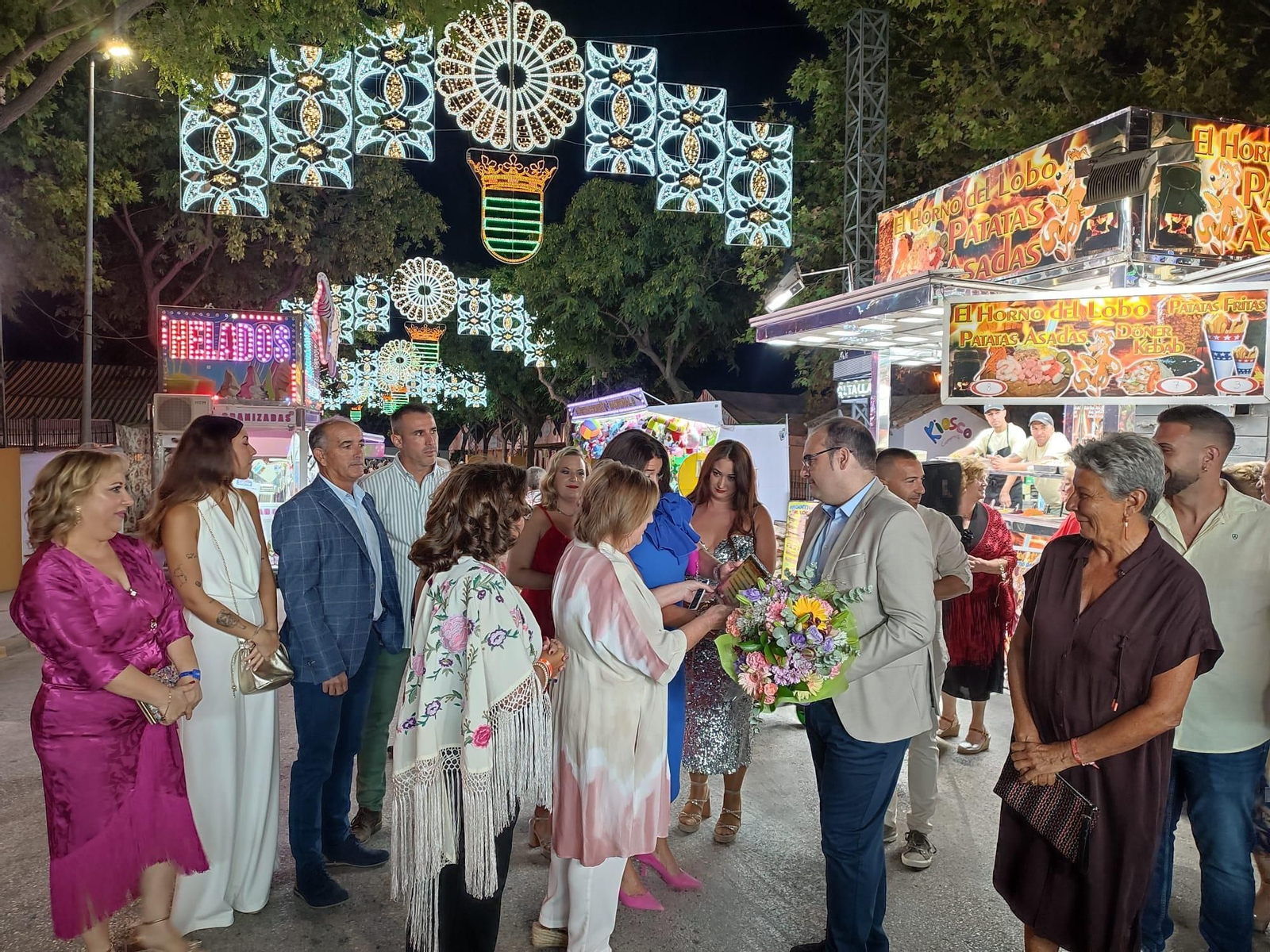 El Consistorio homenajea a María Del Carmen Fernández Fernández, mujer pionera en estar al frente de una caseta El Consistorio homenajea a María Del Carmen Fernández Fernández, mujer pionera en estar al frente de una caseta
